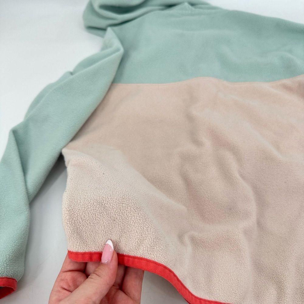 FLAWED Patagonia Kids' Two-Tone Fleece Hoodie Size Girls L 12 - Picture 7 of 11